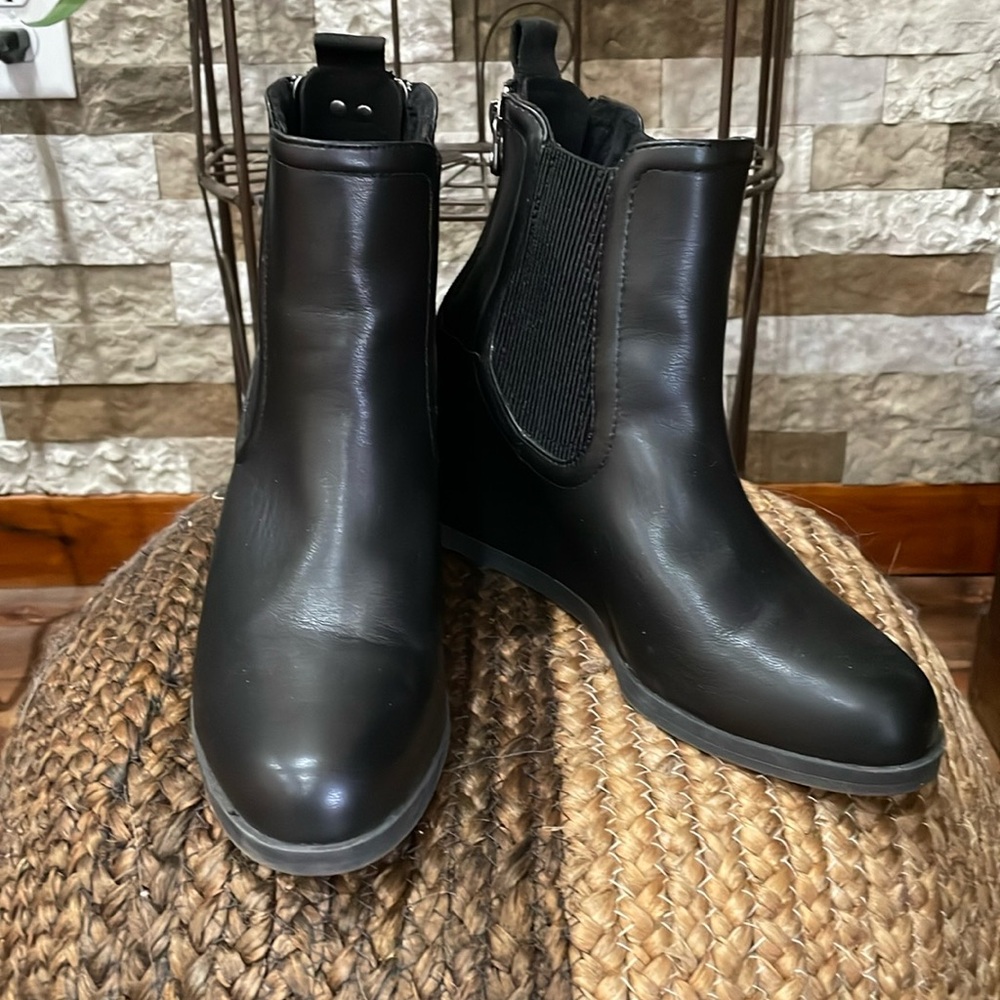 BLOWFISH Women’s Vegan Black Platform Boots Sz. 8 1/2